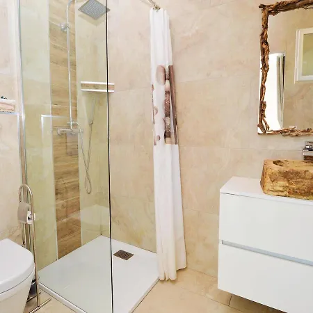 Four-bedroom Holiday In Oletta * Oletta (Corsica)