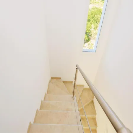 Four-bedroom Holiday In Oletta *