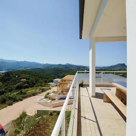 Four-bedroom Holiday In Oletta Ferienhaus Oletta (Corsica)